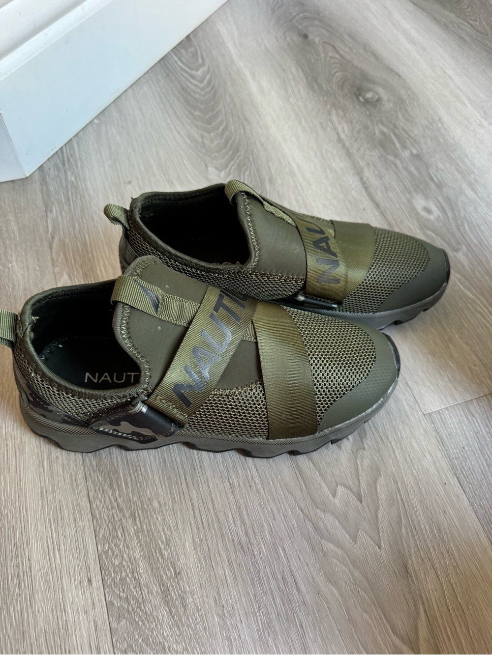Nautica kids  Olive Slip-On Performance Sneakers size 6.5